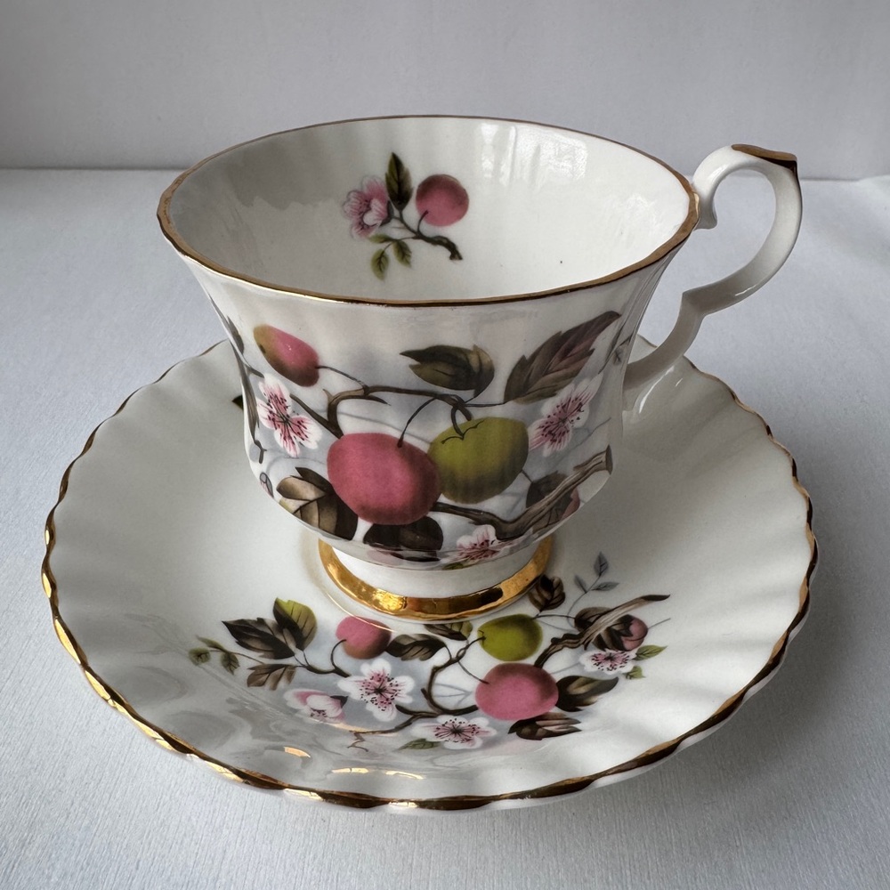 Vtg Royal Imperial Bone China Tea Cup & Saucer Pink Apple Blossom